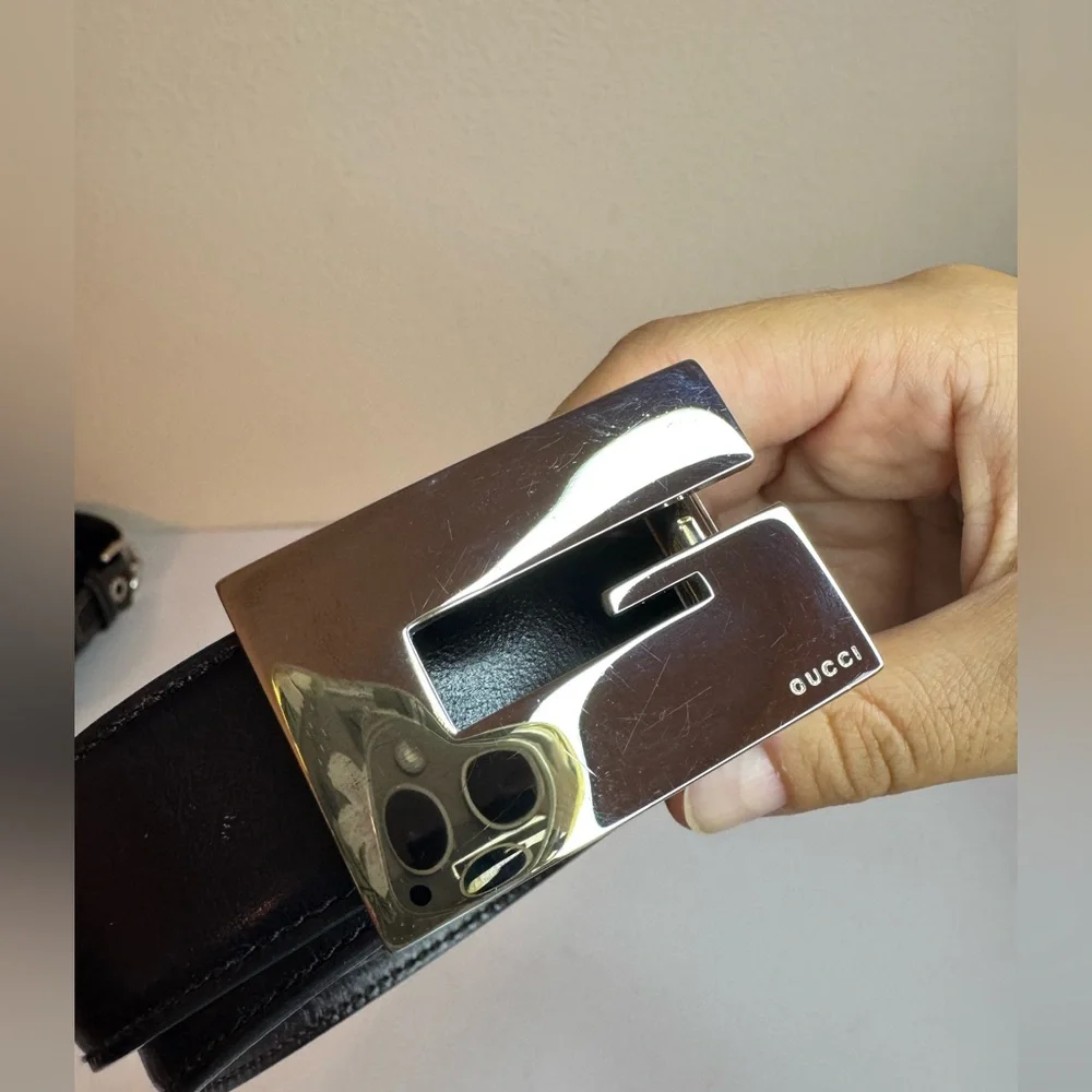 GUCCI Vintage G Logo Black Leather Belt